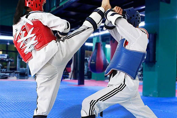 Kemajuan Peralatan Taekwondo untuk Kepantasan dan Pemarkahan Elektronik
