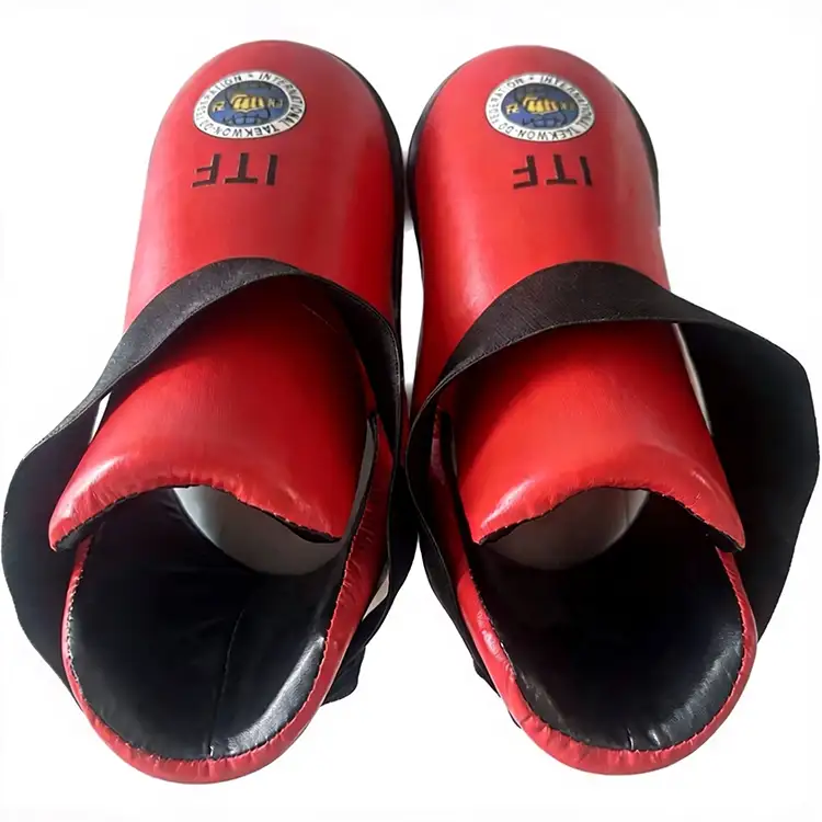 Pengawal Kaki Taekwondo ITF